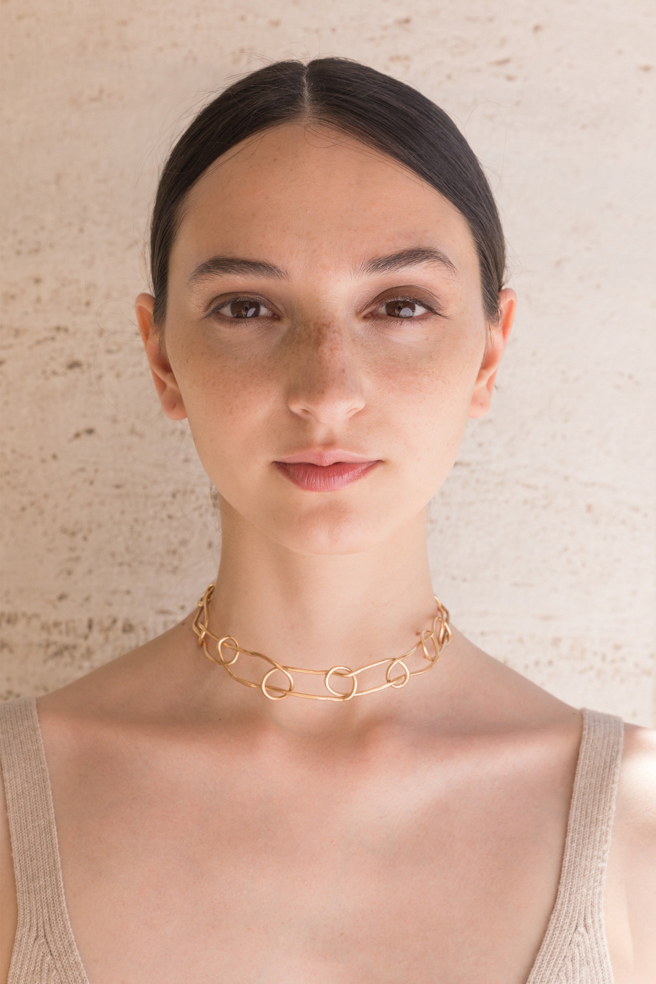 KNOT LIGHT CHOKER